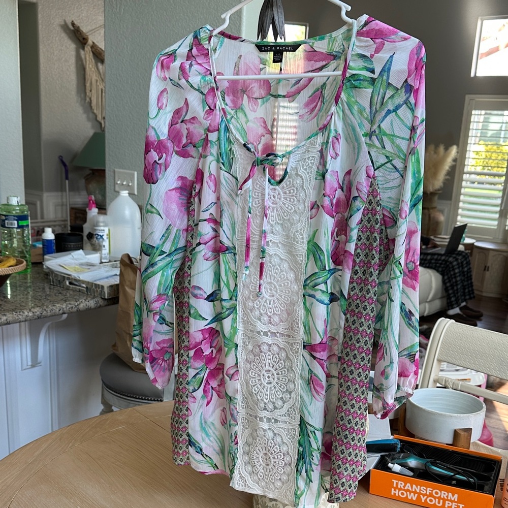 Zac & Rachel Pink Floral Lace Blouse